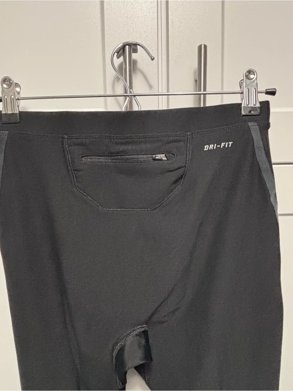 Nike Women Large Running Dri Fit Black Reflective Athletic Tights Tie Waist EUC